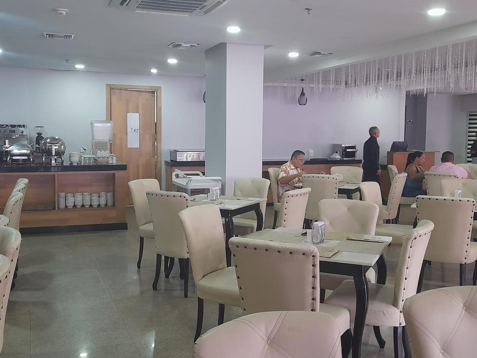 Radisson Diamond Barranquilla Hotel Barranquilla  Bagian luar foto