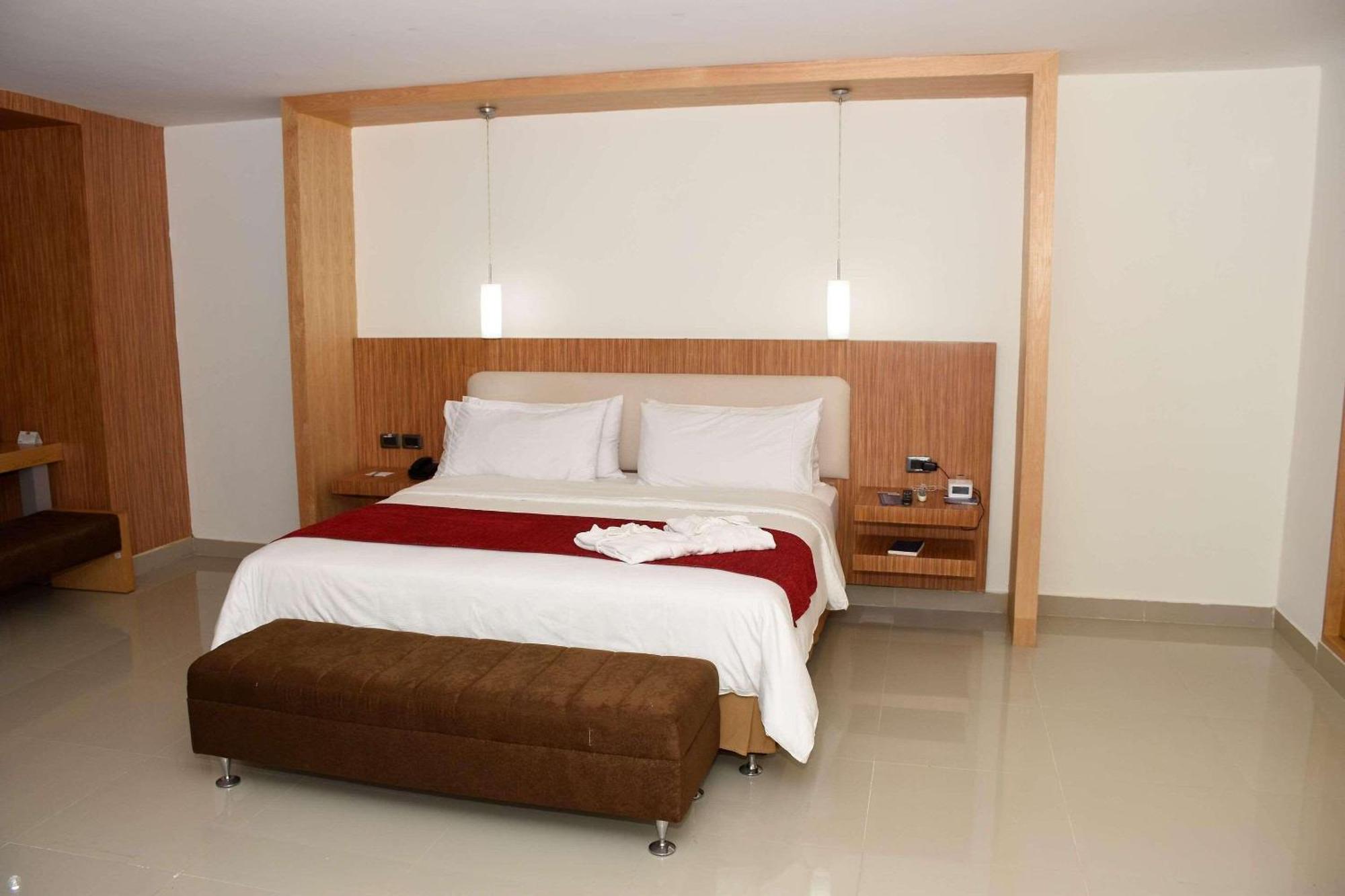 Radisson Diamond Barranquilla Hotel Barranquilla  Bagian luar foto