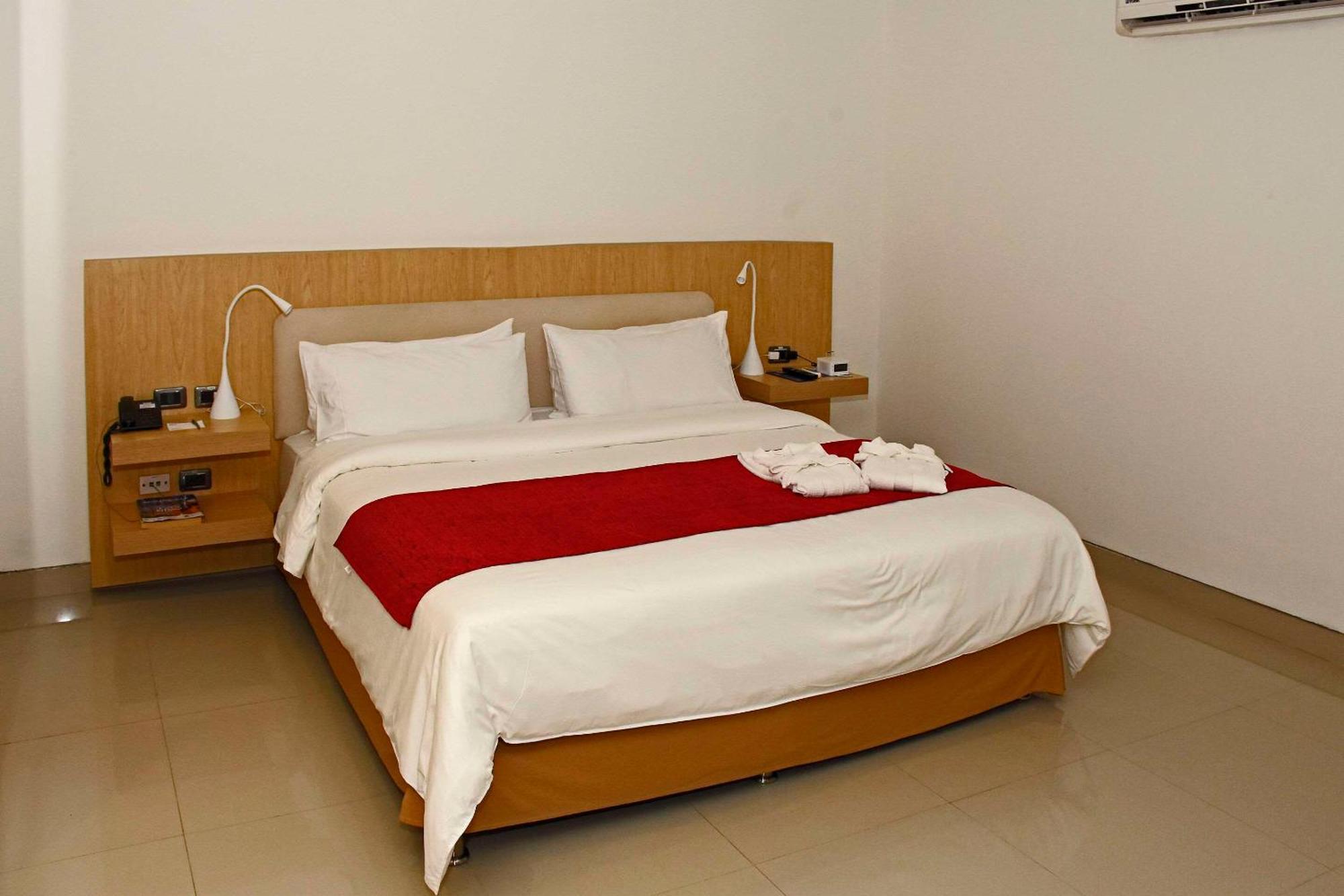 Radisson Diamond Barranquilla Hotel Barranquilla  Bagian luar foto